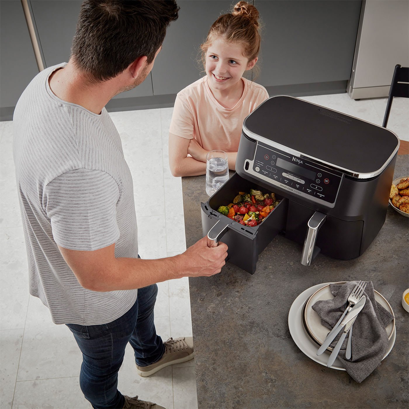airfryer-ninja-foodi-max-double-compartiment-avec-thermosonde-smart-cook-95l-af451eu-7