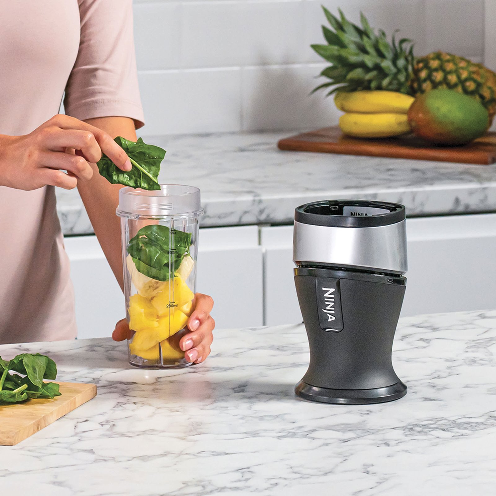 melangeur-et-machine-a-smoothies-slim-nutri-ninja-700w-qb3001eus-argent-4-1.jpg