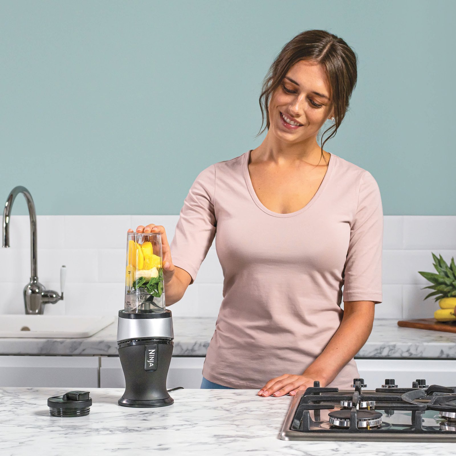 melangeur-et-machine-a-smoothies-slim-nutri-ninja-700w-qb3001eus-argent-5-1.jpg