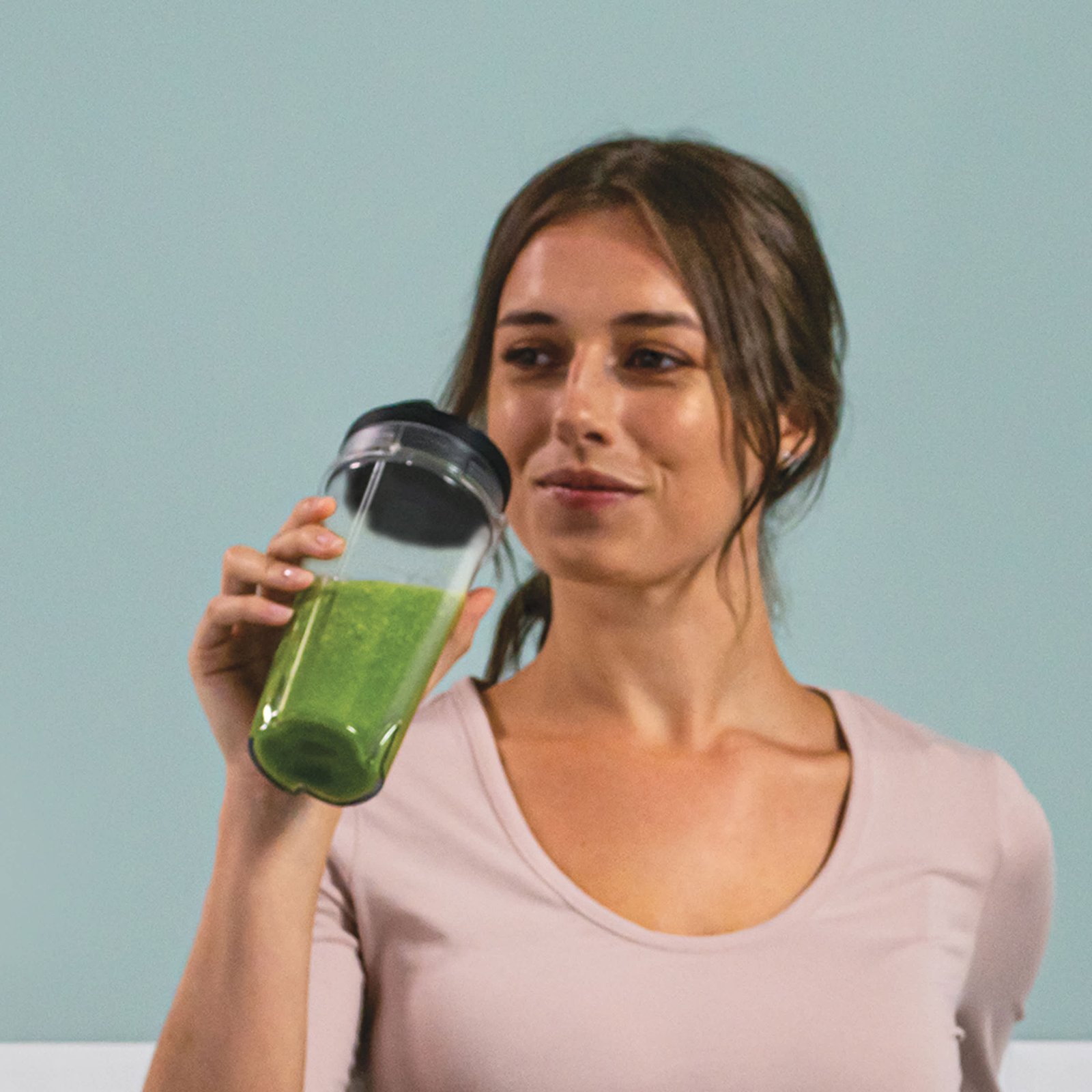 melangeur-et-machine-a-smoothies-slim-nutri-ninja-700w-qb3001eus-argent-8-1.jpg